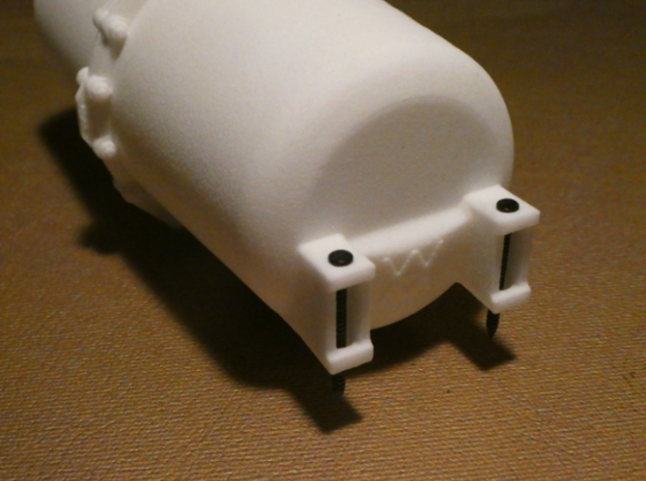 1/8 Scale AB Brake Reservoir 3d printed Experiment to find the best fasteners for your brakes arangement of choice.