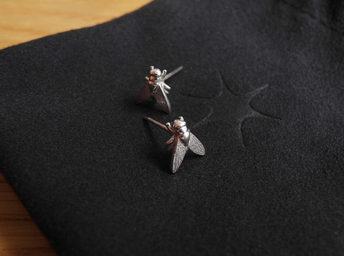 Fly Earring 3d printed Polished Silver