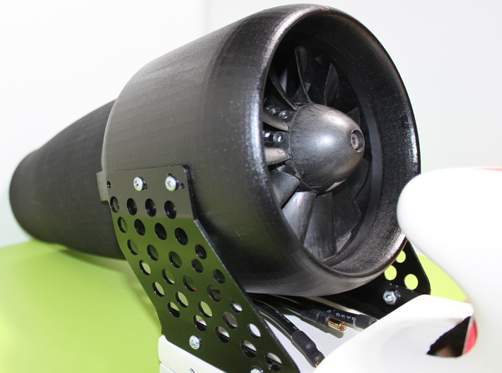 Dynamax Nacelle (for stock shroud) 3d printed As installed on a Falcon 120