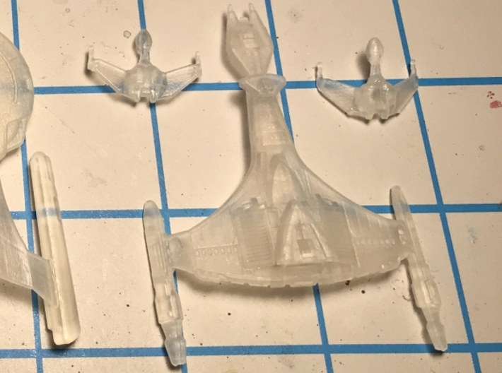 Klingon Vor'cha Class 1/7000 Attack Wing 3d printed Printed in Smooth Fine Detail Plastic. Shown with two BOP. Picture by nd1983