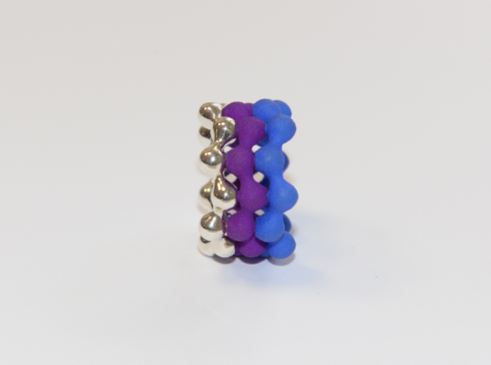 Liquid Ring Multicolour - Middle Part 3d printed Three parts with silver and plastic combined