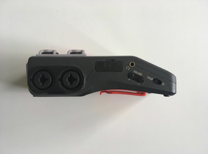 ZOOM H6 Battery cover / belt clip 3d printed 