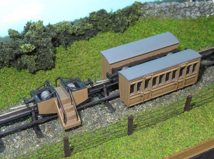 Listowel Lartigue Coach and Mobile Steps (N Scale) 3d printed 