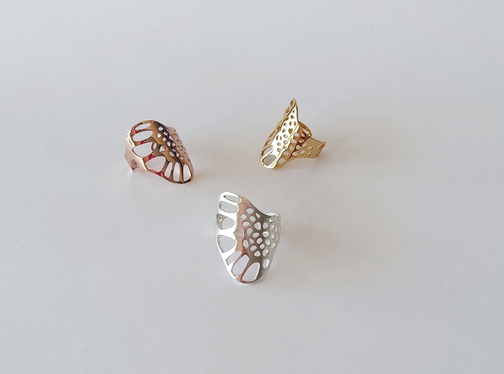 Lace Skin S Ring  (Silver or Gold plated) 3d printed Skin S rings
