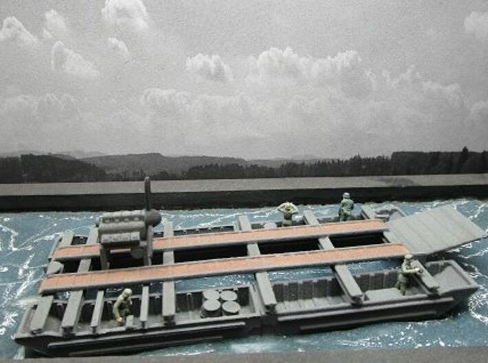 1/144 B-Ferry for Operation Sealion 3d printed