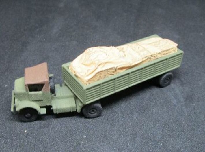 1/144 US trailer for Autocar tractor 3d printed 