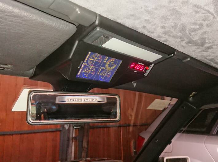 Lancia Delta light & clock cover with DTM 3d printed Mounting in the car