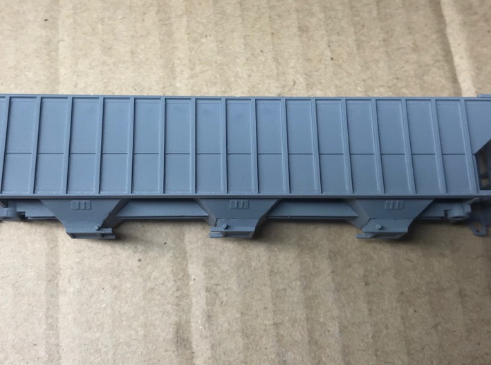 N SCALE PRECISION MASTERS HOPPER BAY SET 3d printed car with kit installed after priming