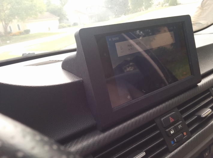 2013 Nexus 7 tablet mount for the E9X (LHD) 3d printed 