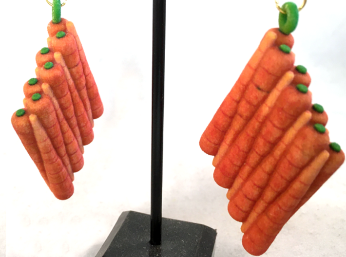 14 Carrot Diamond Earrings 3d printed 