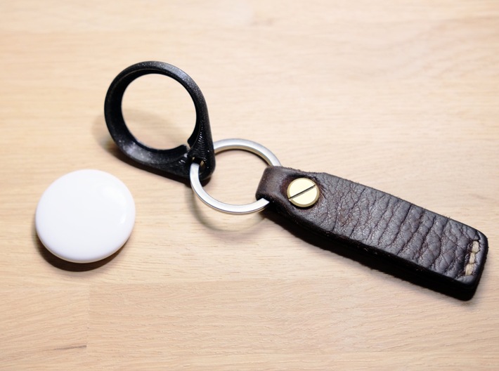 Airtag strong keyring / keychain holder 3d printed 