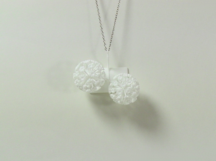 Pendant with two large flowers of the Garlic I 3d printed 