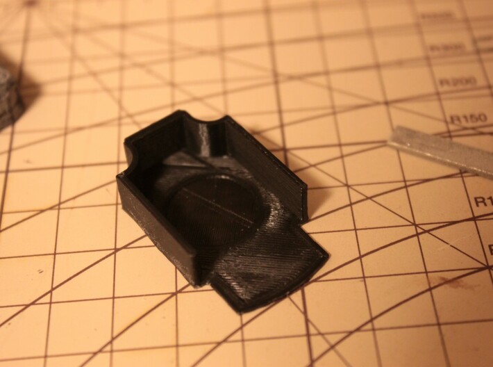 VoiceRecorder mount Cover for ZTAC MH180  3d printed Base plate has sickness circle