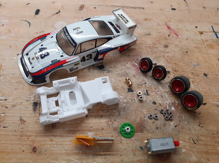 Porsche 935/78 Moby Dick Slotcar BRM Camber System 3d printed 