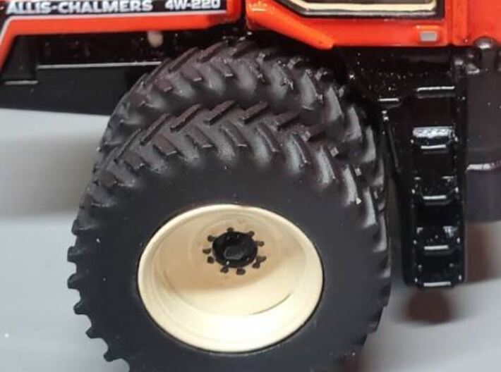 1/64 Scale 38&quot; Orange Rear Wheel, Duals, and Tires 3d printed