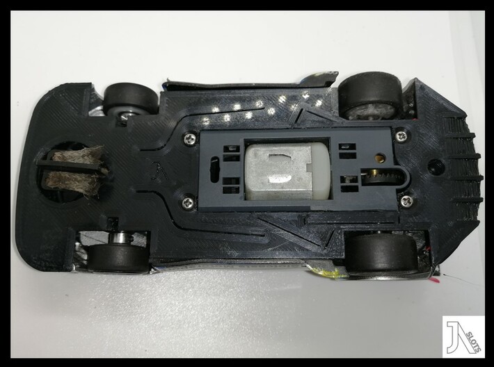 Chassis for Carrera BMW Z4 GT3 3d printed 