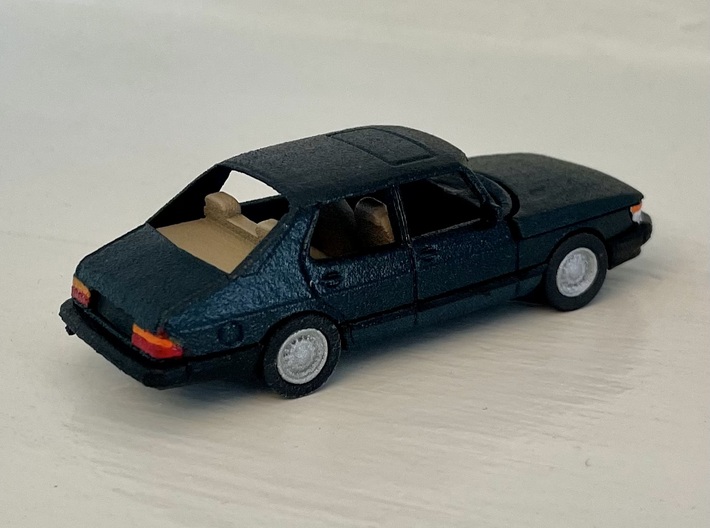 Saab 900 Sedan, 1987-93 (MOVING PARTS) 3d printed 