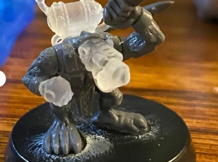 Warhammer Skaven Acolyte 30 Heads Backpacks Hands 3d printed Example of a Skaven w some actual bits on there