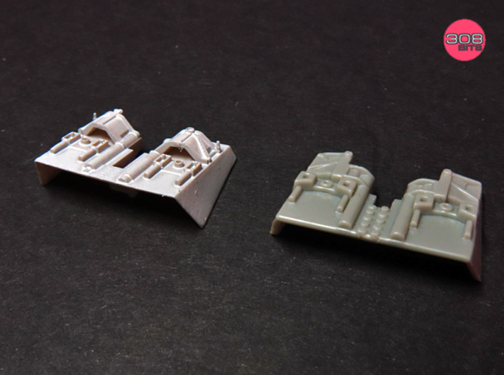 BASE STAR REVELL TOP CIRCLE GREEBLE SET 3d printed Part primed compared with the stock part.