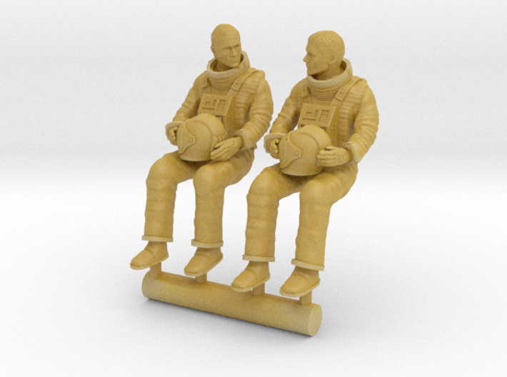 SPACE 2999 1/72 ASTRONAUT NO HELMET SEATED 3d printed