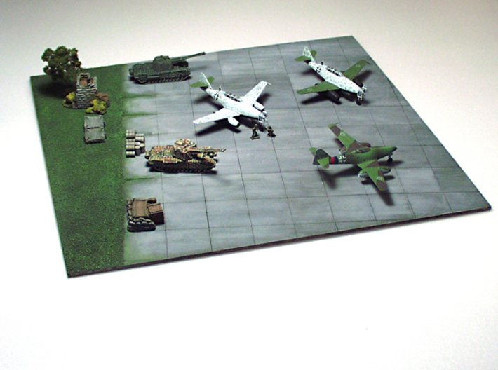 1/144 Mega Airfield Diorama Base 267mm X 305mm 3d printed 