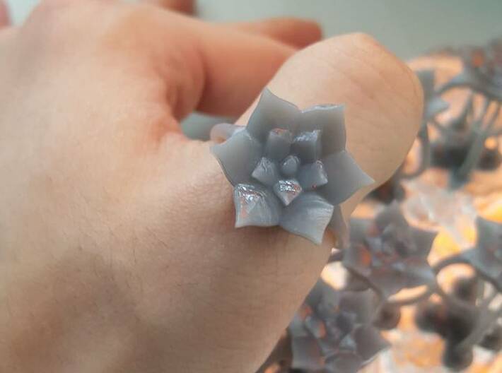 Lily Ring 3d printed 