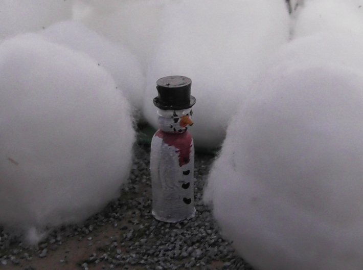 00/ho scale snowmen 3d printed 