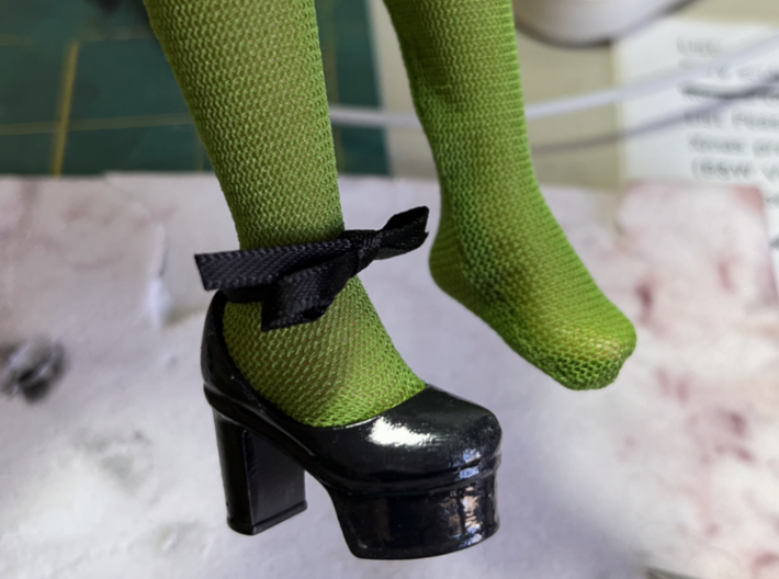 Platform Heels for Rune 3d printed 