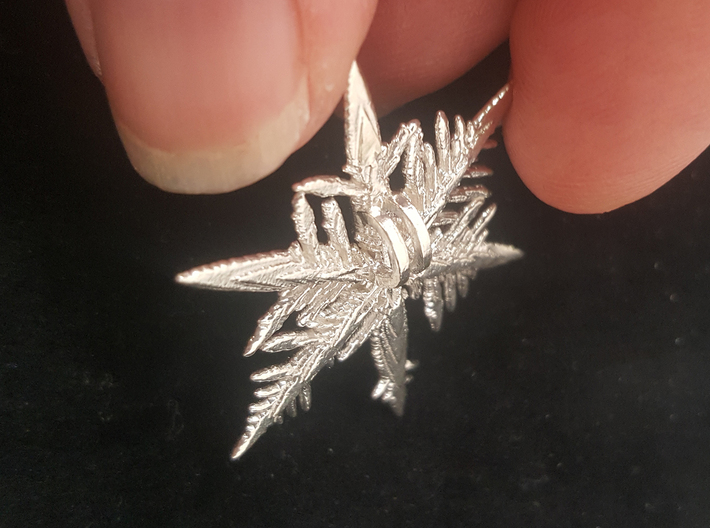 Snowflake pendent, just in time for Frozen season 3d printed rear of snowflake