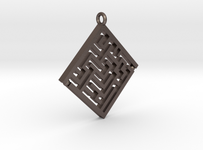 Maze Pendant 3d printed 