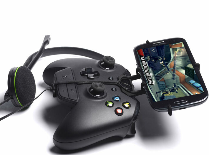 Controller mount for Xbox One Chat &amp; Amazon Kindle 3d printed Side View - A Nexus 7 and a black Xbox One controller &amp; chat