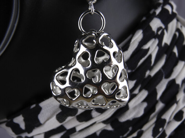 Small hearts, Big love (from $17.50) 3d printed Printed in polished Silver