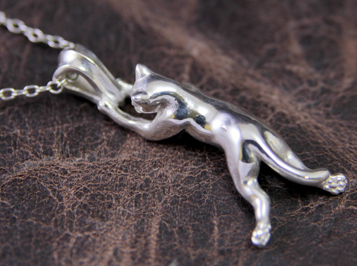 Cat Pendant 3d printed This material is Polished Silver