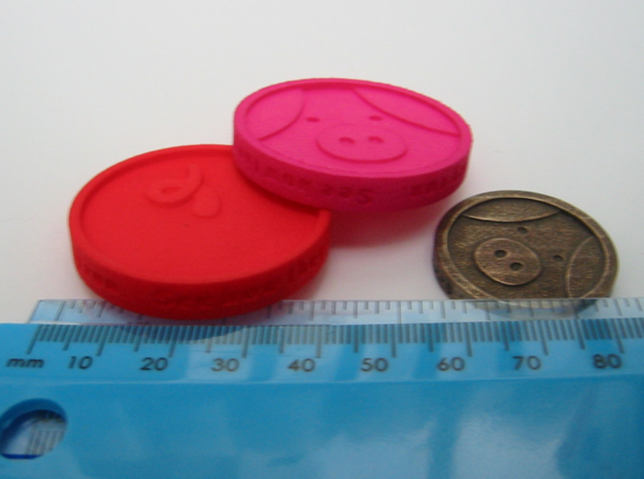 Pigcoin Plastic 3d printed with metric and Imperial (English) scales