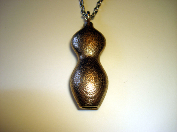 Woman Pendant 3d printed Stainless steel - Photo of an accident tual item - backside (chain not included)