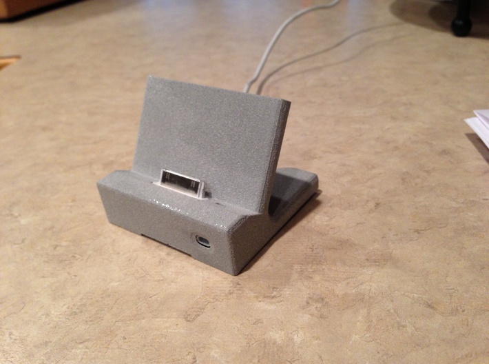 WaveGuide (an iPhone 4/ 4S Dock) 3d printed