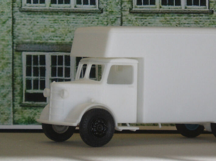 1:43 Bedford Luton Body  3d printed Fitted to Bedford OL