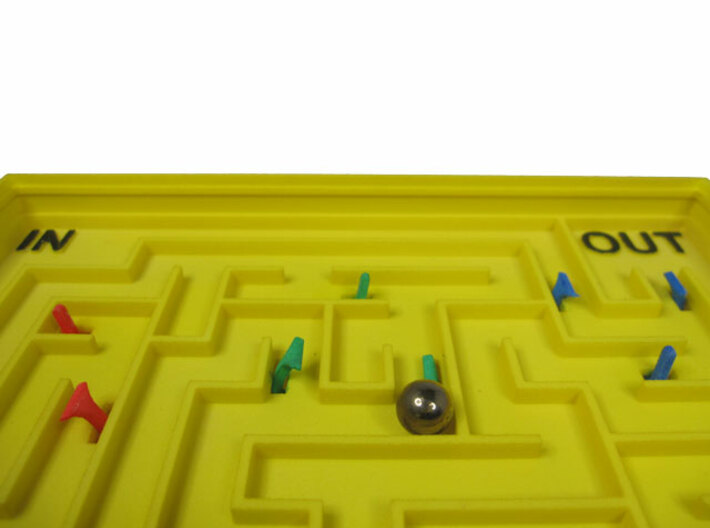 Switched Maze 3d printed 