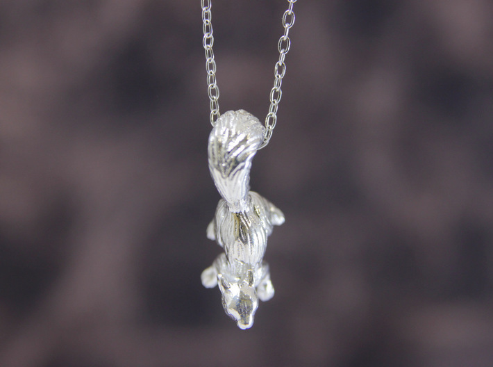 Squirrel Pendant 3d printed This material is Polished Silver.(Chain not included.)