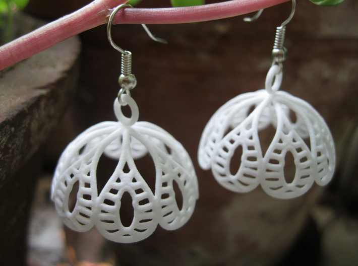 Water Lily Jhumka - Indian Bell Earrings 3d printed
