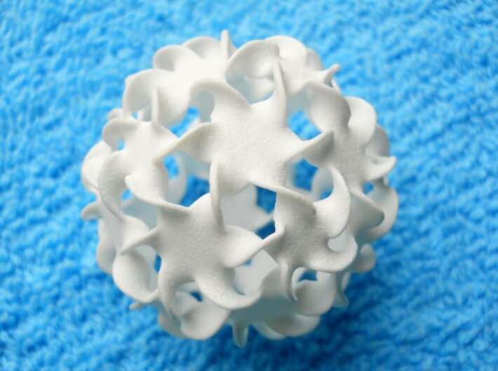 Multitudinous Möbius (2 in) 3d printed Small non-orientable minimal surface sculpture with organic, floral design