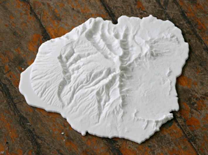 Kaua'i, 19'' - Navigator Series 3d printed Photo of much smaller 6'' model. This 19'' model has *much* more detail and is a true 1:1:1 scale model of the island.